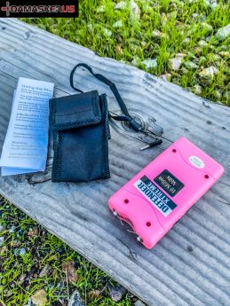 Defender Xtreme 10 Million Volt Pink Stun Gun 